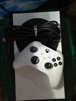 Xbox x with remote power cord and hdmi cord