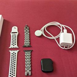 Apple Watch Series 8 GPS 45mm (Midnight Aluminum)