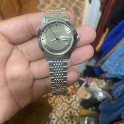 Gucci Watch 