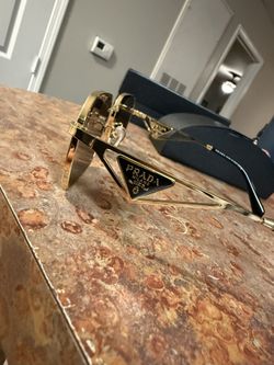 Brand New Womens Prada sunglasses Gold Frame