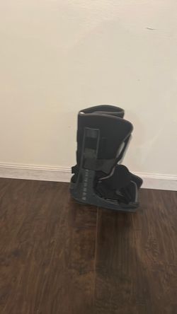 Air cam walker fracture boot