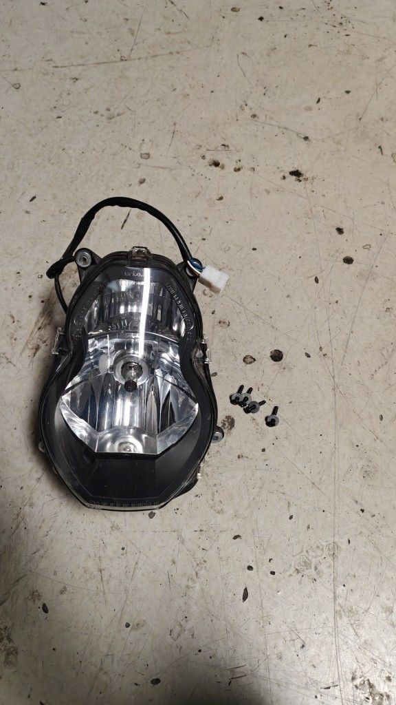 990 950 KTM Adventure Headlight OEM