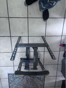 55”in plus Flat Screen TV Wall mount