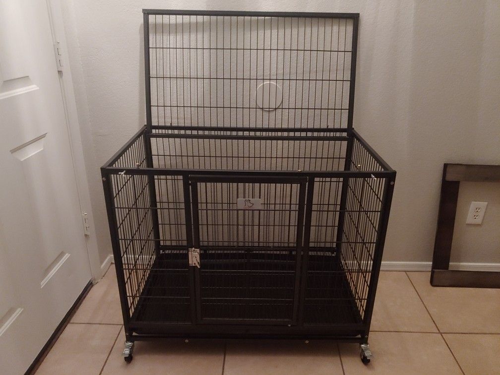 Heavy Duty Stackable Dog Kennels with removable Tray ‍ ‍ 