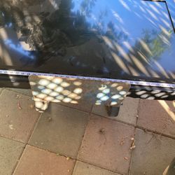 Sony Tv 52’’ By 31’’