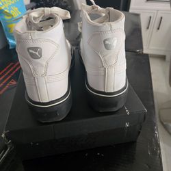 Puma sneakers