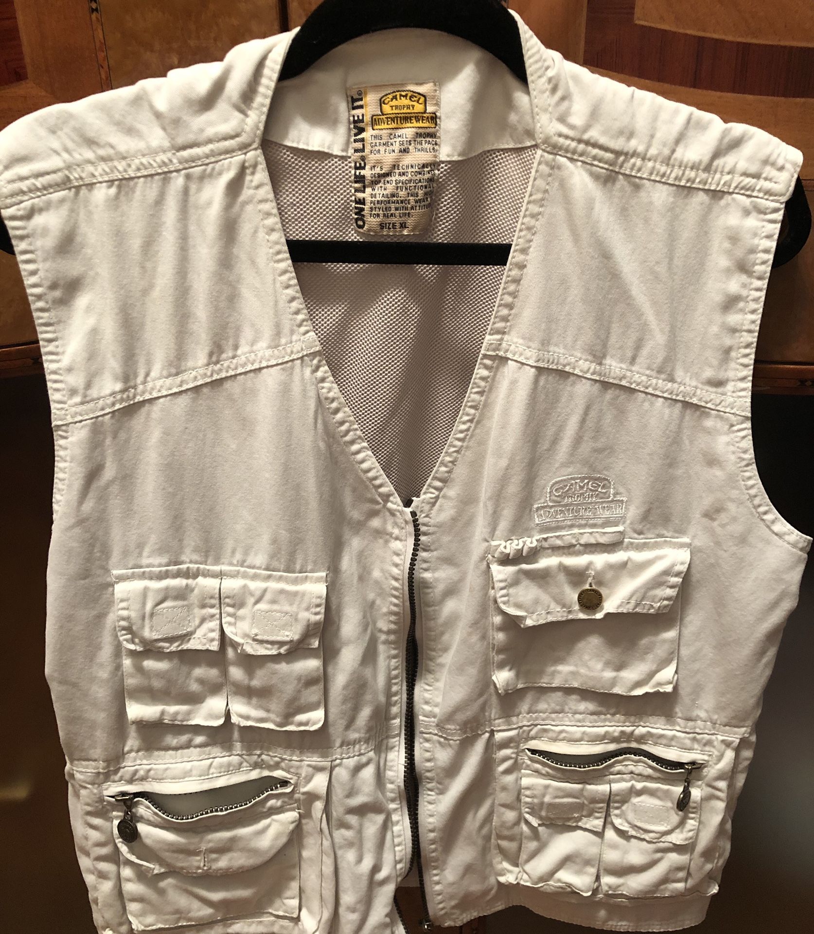 Men vest