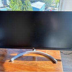 LG 29WK600-W Ultrawide Monitor
