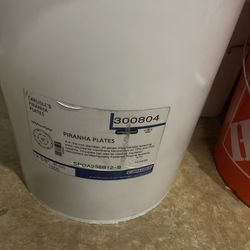 Piranha plates