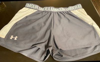 UNDER ARMOUR RUNNING SHORTS