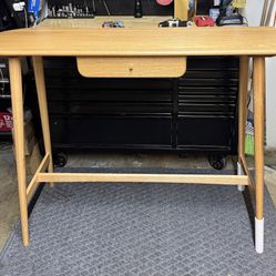 Solid Oak Wood Sofa Table W/Drawers