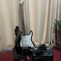 Squire Guitar And Amp Bundle