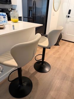 Set of 4 Barstools
