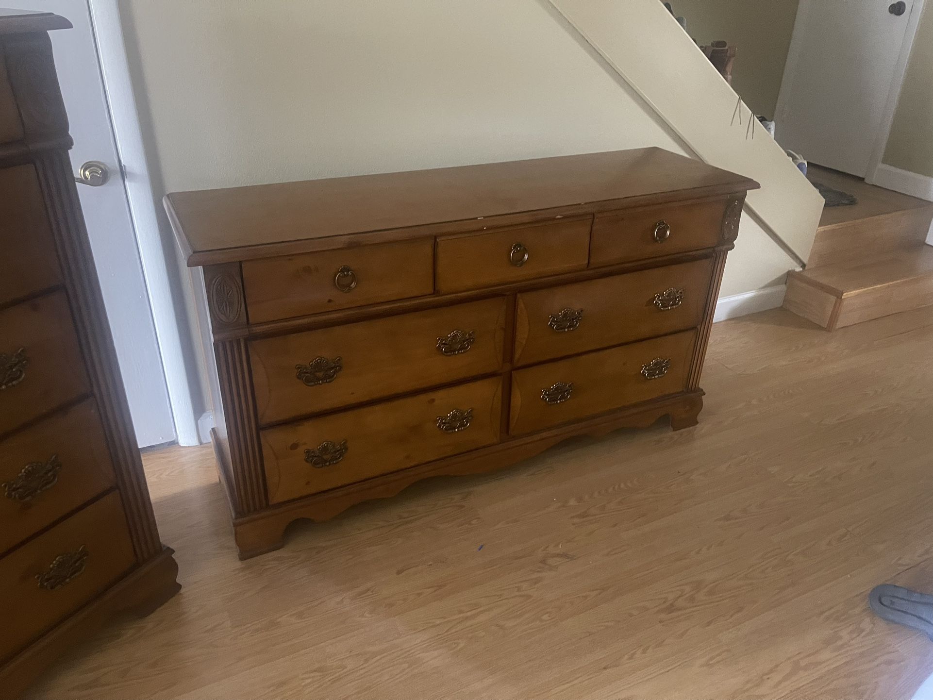 7 Drawer Dresser