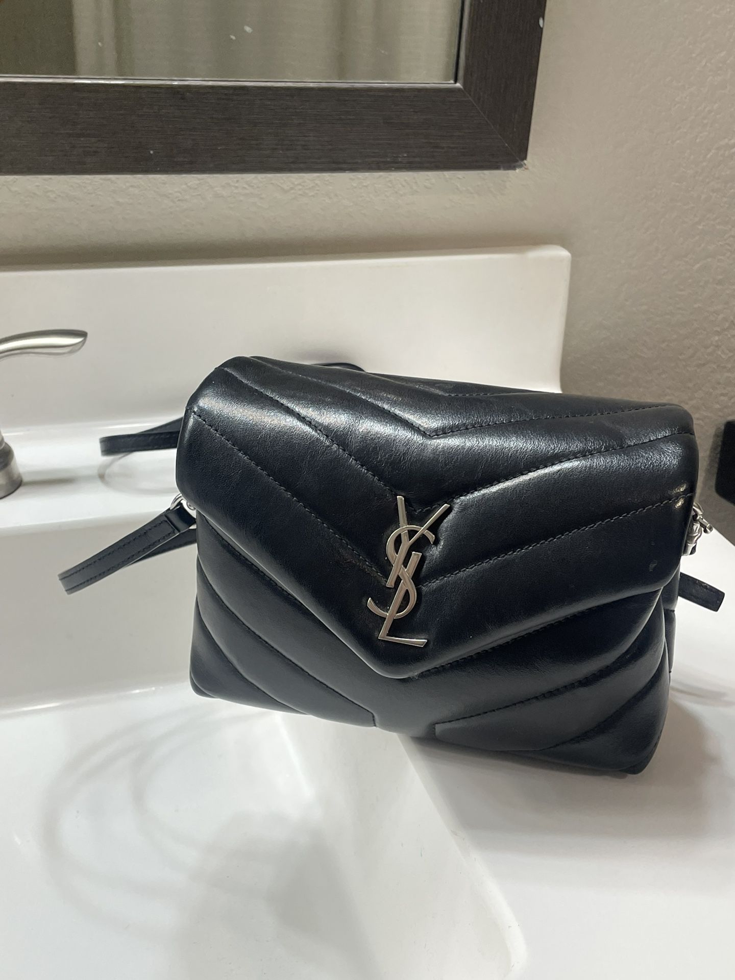 Authentic Small YSL for Sale in Phoenix, AZ - OfferUp