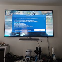 Samsung QLED TV 4K Smart TV with Mount and Soundbar Bundle