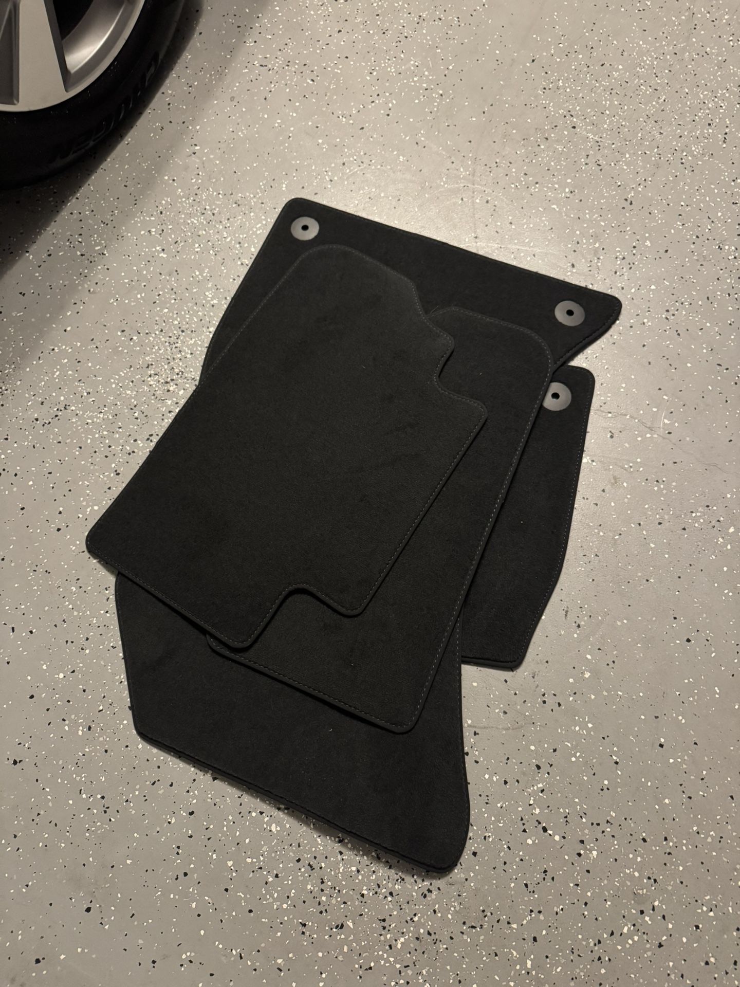 Audi Q5 Mats Black