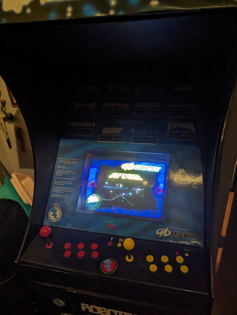 Midway Games Arcade Cabinet With 12 Games