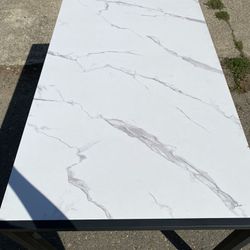 White & Black Marble Table/Desk