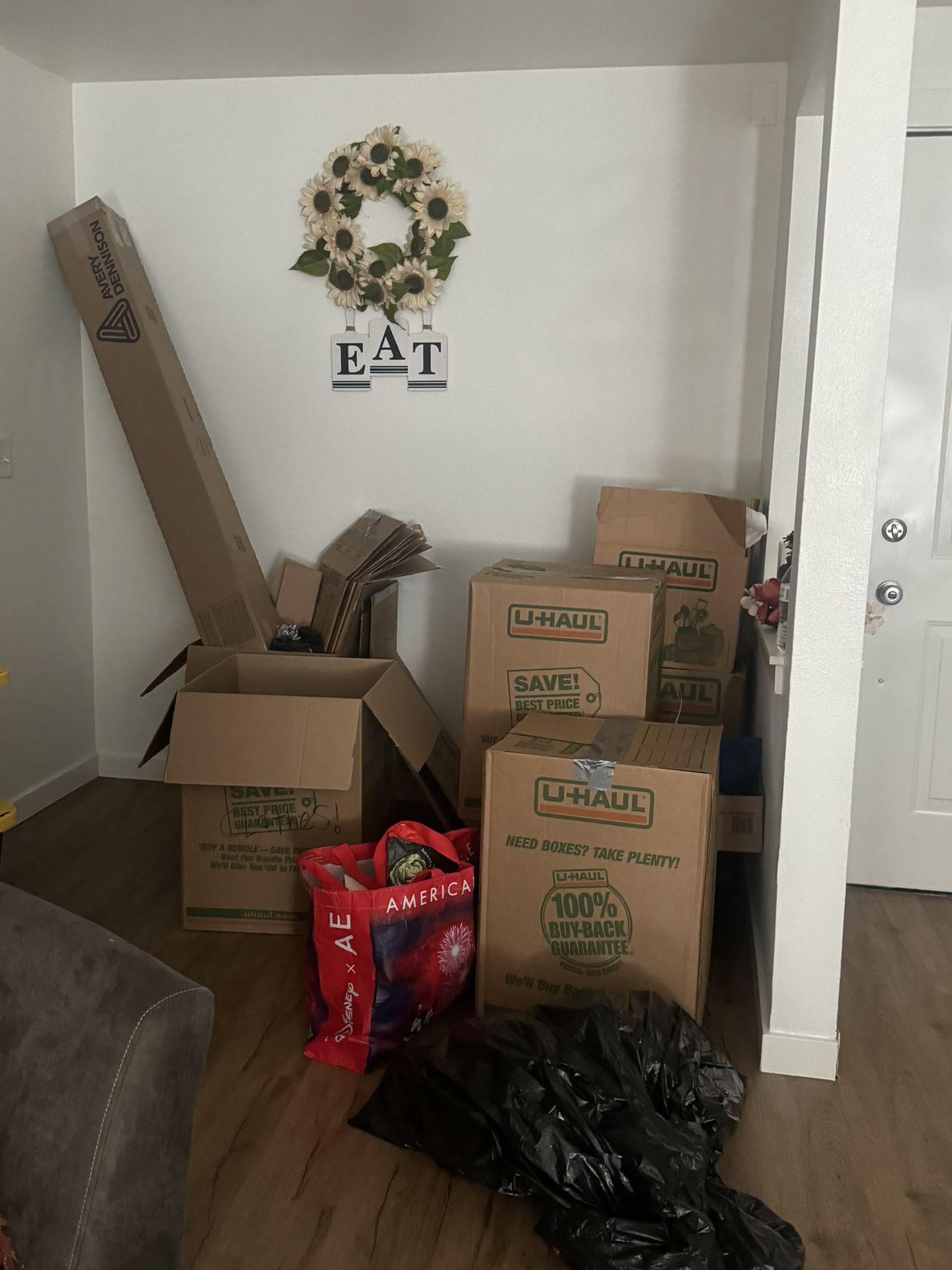 Free Moving Boxes