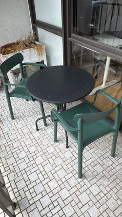 Outdoor Dining Set - Chairs and Table