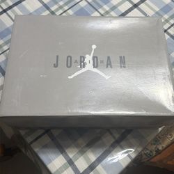 Jordan 11 Retro ‘Cool Grey’ 2021