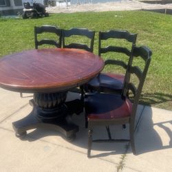 Table With 4 Chairs
