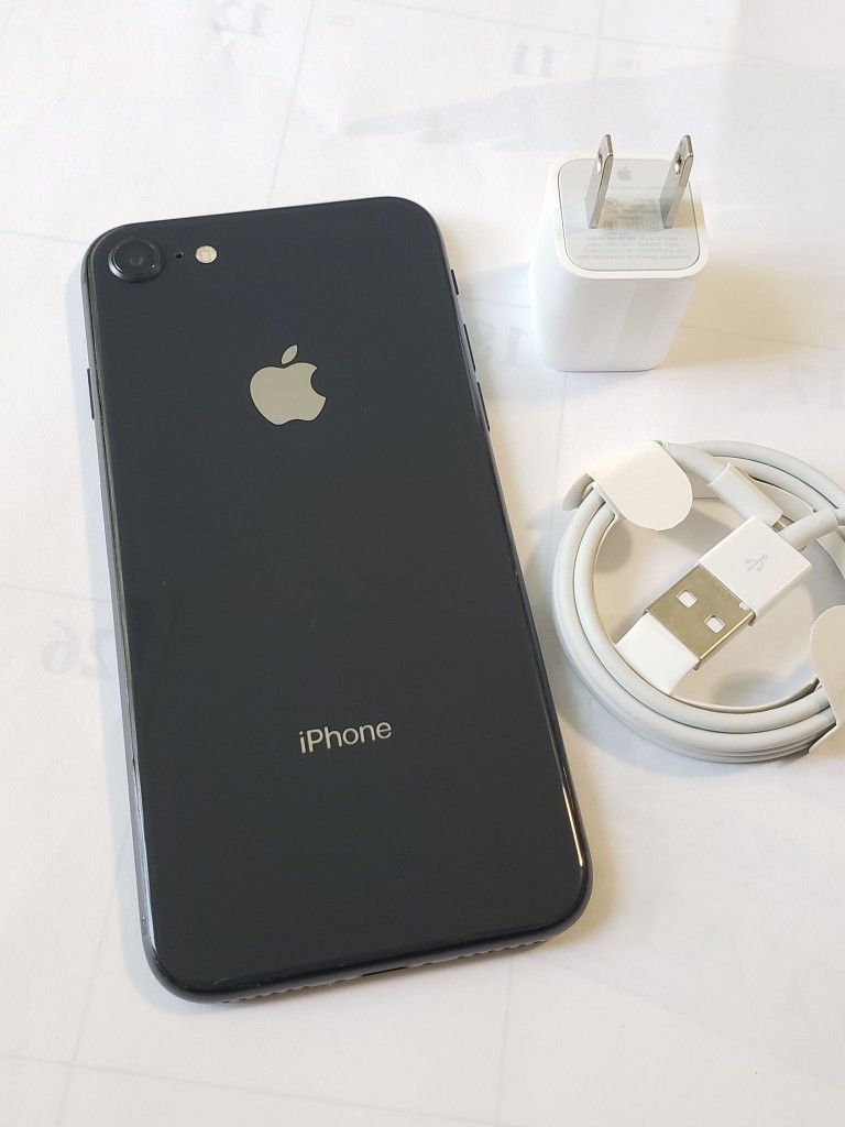iPhone 8 , Factory Unlocked, Excellent Condition