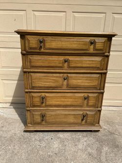 Thomasville 5-Drawer Chest