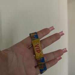selling coachella vip wristband