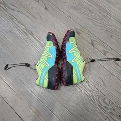 Salomon, Size 8.5, Running Shoes For Men, GREEN