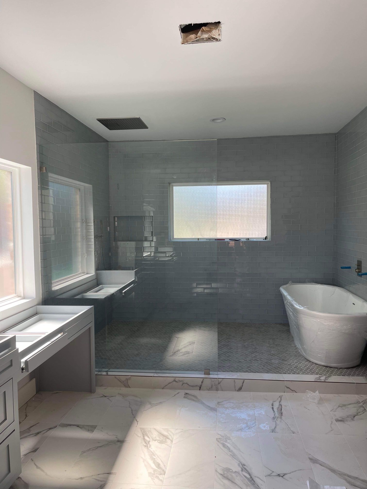 🛑showers Doors 🛑