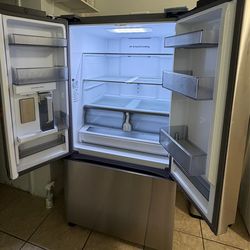 Refrigerador Samsung 32 cu ft French Door – Acero inoxidable