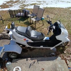 2009 daix zhzd 150cc trike