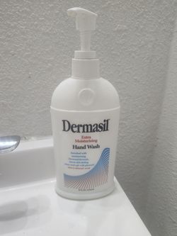 Dermasil Extra Moisturizing Hand Wash.