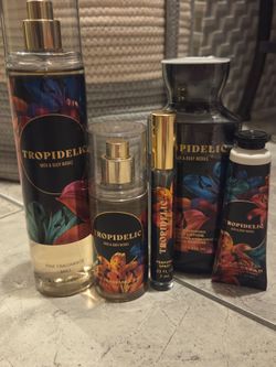 Tropidelic Set