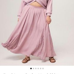 Torrid Maxi Skirt Size 2x new with tags