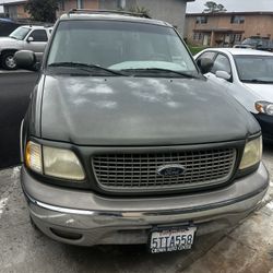 2001 Ford Expedition
