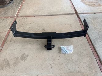 Class 3 Trailer Hitch, 2-Inch Receiver, Compatible with Select Jeep Compass, Patriot
