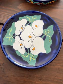 Plato de Talavera Mexicana Pintado a Mano – Diseño de Alcatraces