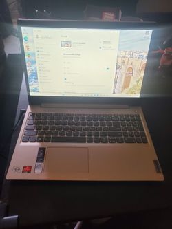 Lenovo IdeaPad 3 Laptop