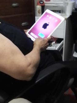 Ipad and keyboard 6gen ipad