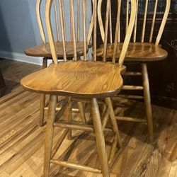 FREE DELIVERY ‼️ Vintage Oak Swivel Counter Chairs/Stools