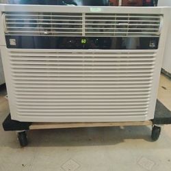 15,000 BTU Air Conditioner By Kenmore Elite 