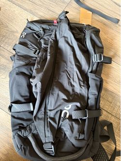 On Speed Pack 30L Black Backpack Black