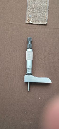 Starrett No. 443 Range Depth Micrometer ( Read full description )