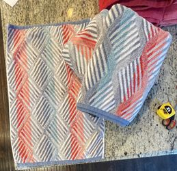 Bathroom Towels And Rugs