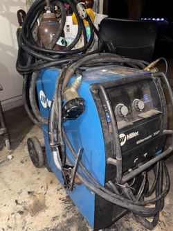 Miller Millermatic 350P MIG Welder – Welds Steel & Aluminum – Works Perfect