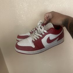 Jordan 1 Low