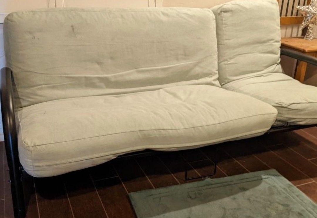 Futon..Black Metal  With Mattress !$75..FIRM.